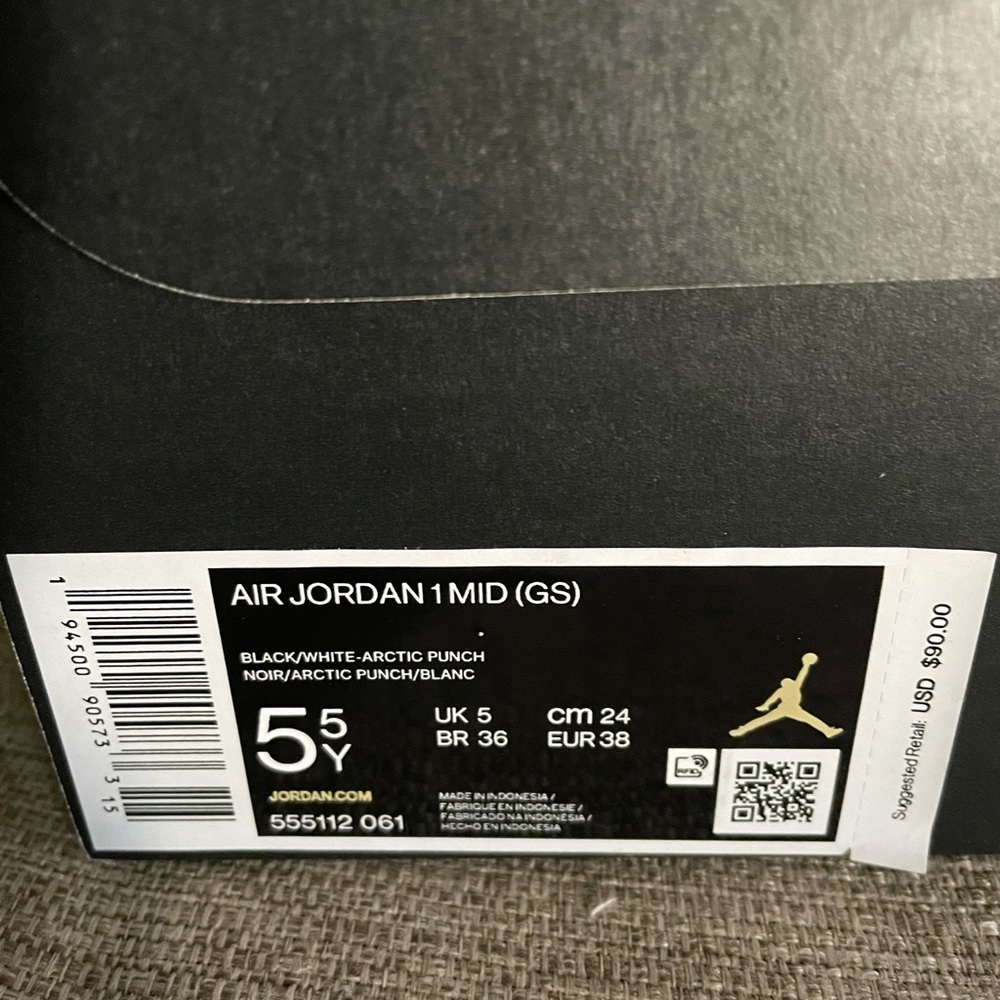 Air Jordan 1 Mid Arctic Punch - Picture 11 of 15